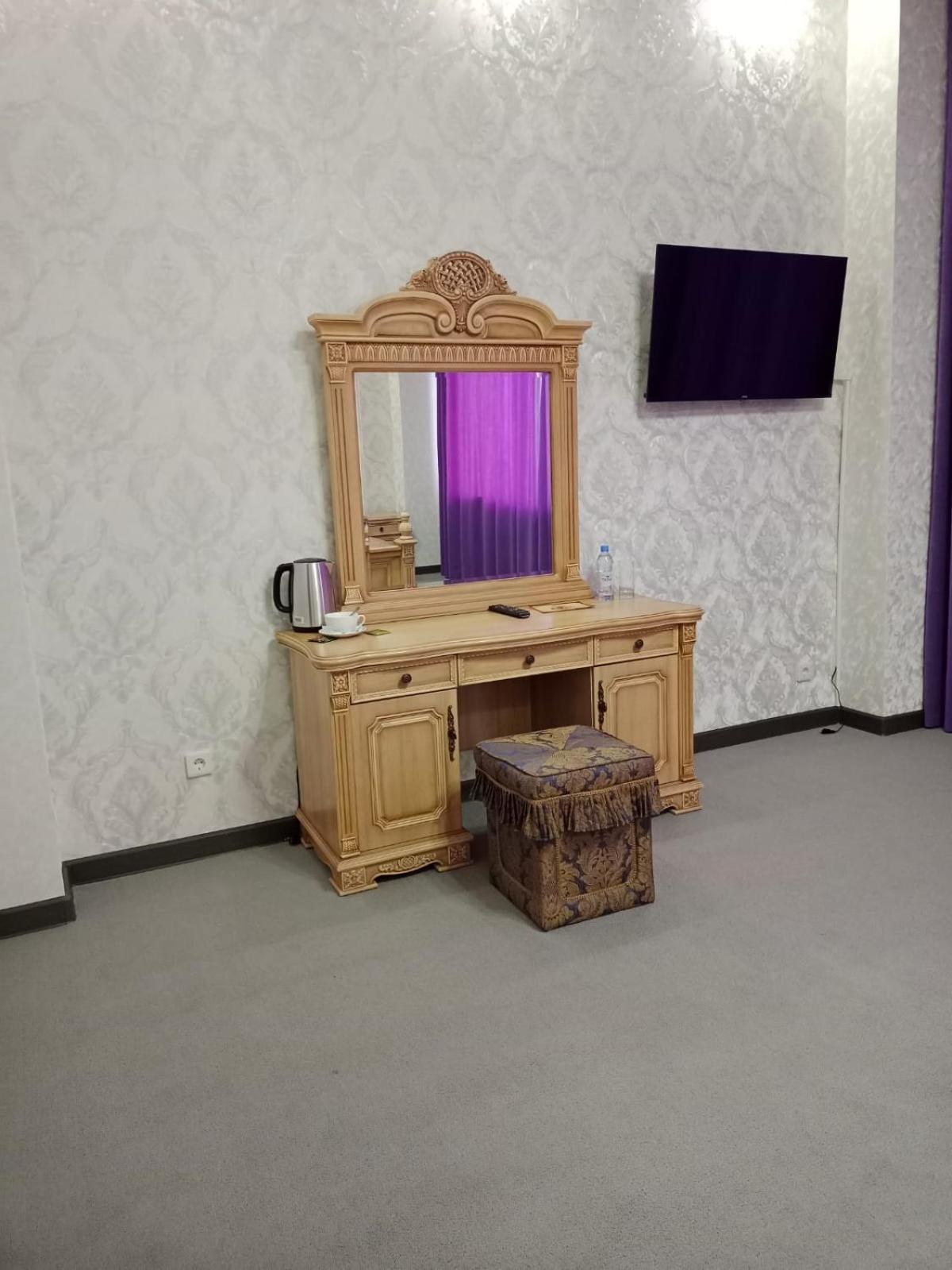 Respect Hotel Pawłodar Zewnętrze zdjęcie